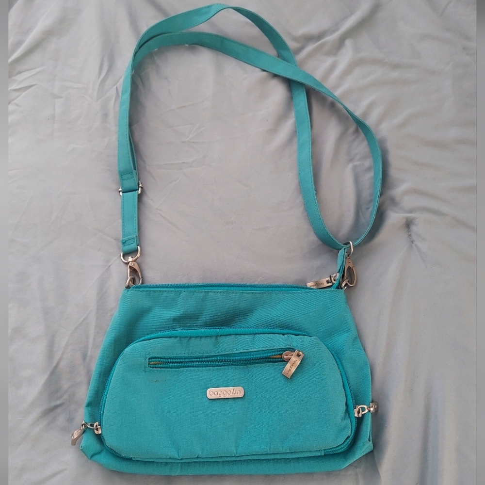 Women's blue and yellow purse